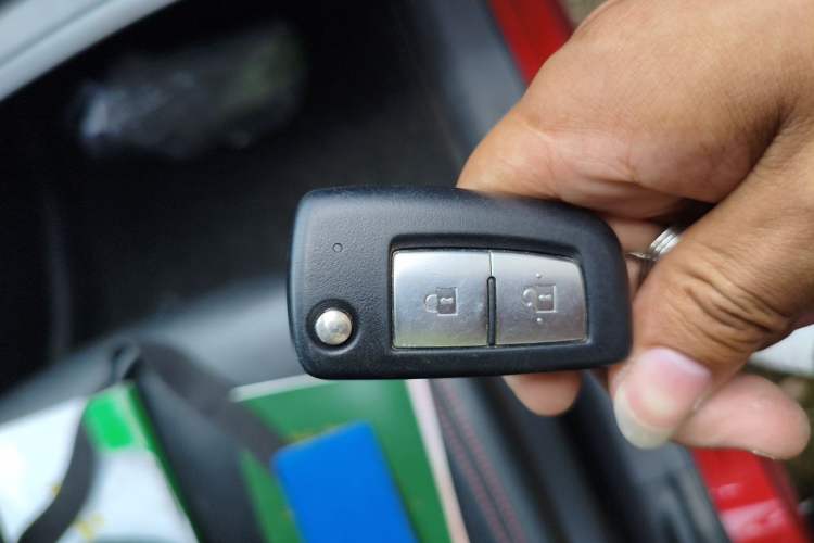 Used Nissan Qashqai 2016 2.0L CVT Elite Edition Vehicle Key