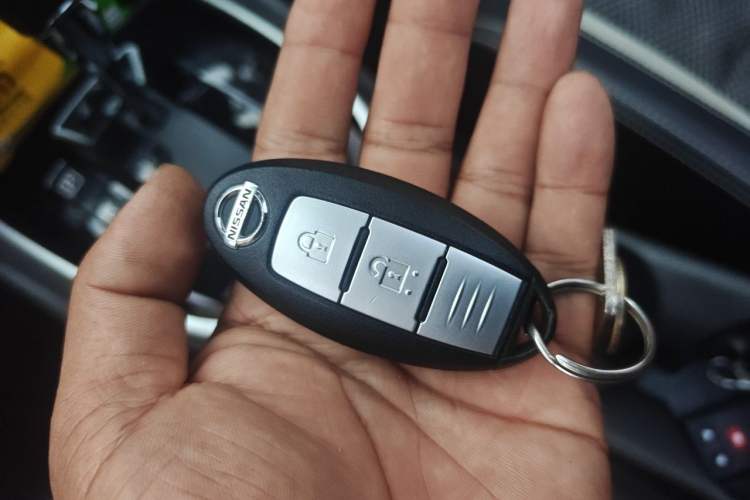 Used Nissan Qashqai 2016 2.0L CVT Luxury Edition Vehicle Key