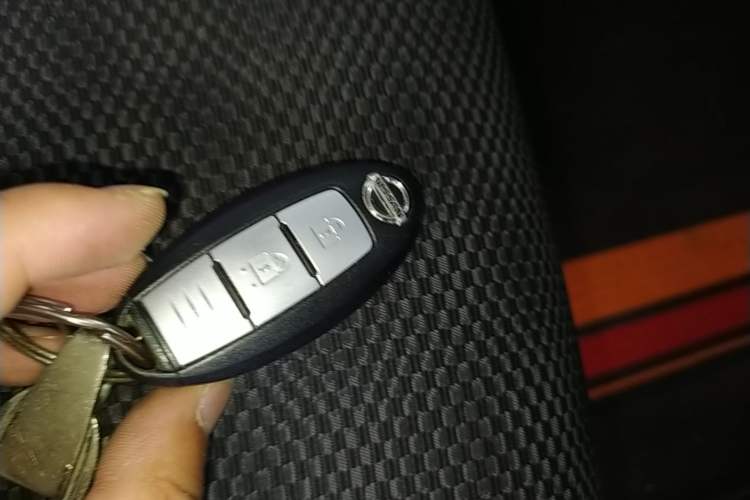 Used Nissan Qashqai 2016 2.0L CVT Luxury Edition Vehicle Key