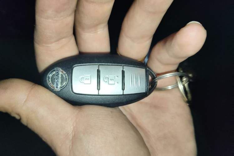 Used Nissan Qashqai 2016 2.0L CVT Luxury Edition Vehicle Key