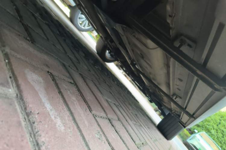 Used Nissan Qashqai 2016 2.0L CVT Deluxe Edition Chassis Rear Right