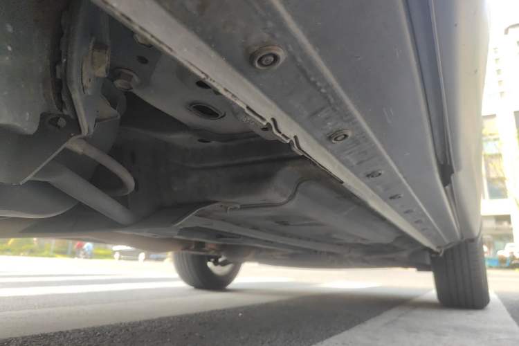 Used Nissan Qashqai 2016 2.0L CVT Elite Edition Chassis Rear Right