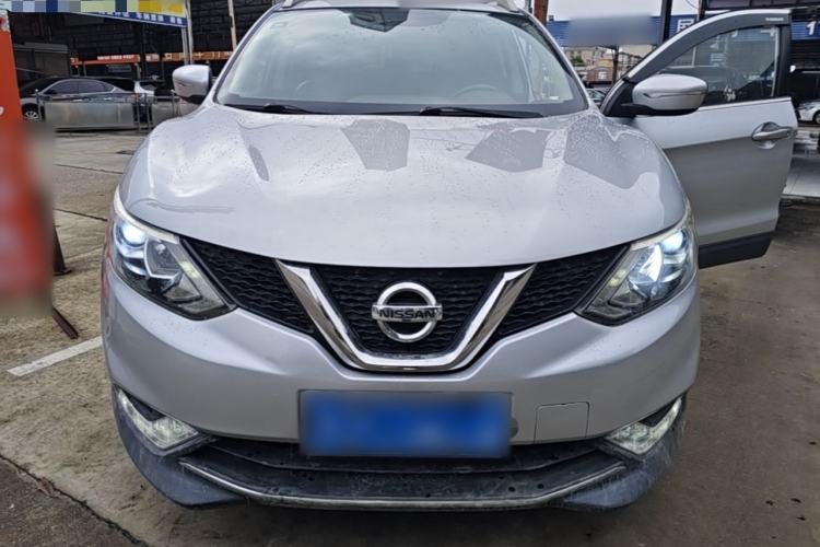 Used Nissan Qashqai 2016 2.0L CVT Elite Edition Front