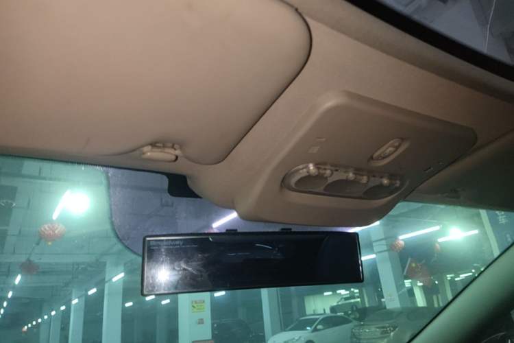 Used Nissan Qashqai 2016 2.0L CVT Luxury Edition Headliner