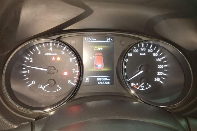 Used Nissan Qashqai 2016 2.0L CVT Luxury Edition Instrument Cluster
