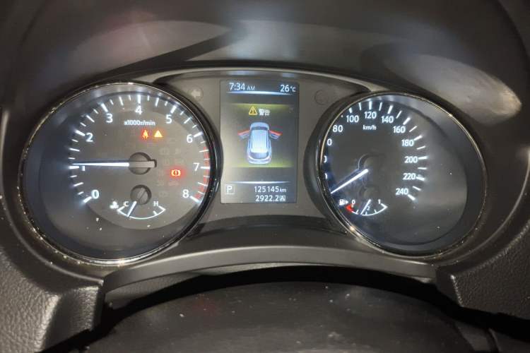 Used Nissan Qashqai 2016 2.0L CVT Elite Edition Instrument Cluster