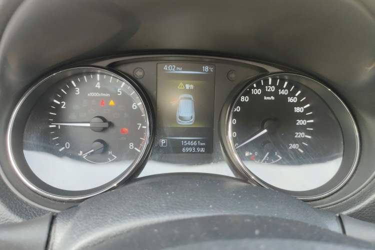 Used Nissan Qashqai 2016 2.0L CVT Elite Edition Instrument Cluster