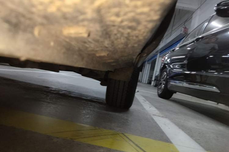 Used Nissan Qashqai 2016 2.0L CVT Luxury Edition Left Side Sill