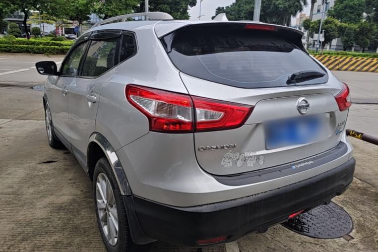 Used Nissan Qashqai 2016 2.0L CVT Elite Edition Rear Left 45 Deg