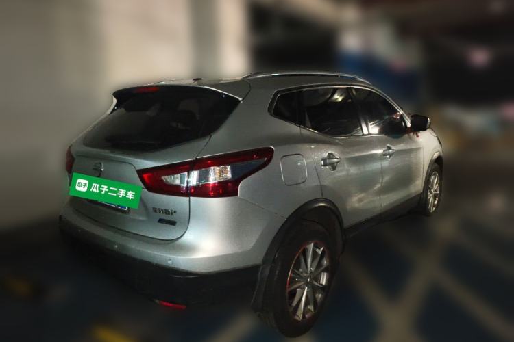Used Nissan Qashqai 2016 2.0L CVT Elite Edition Rear Right 45 Deg