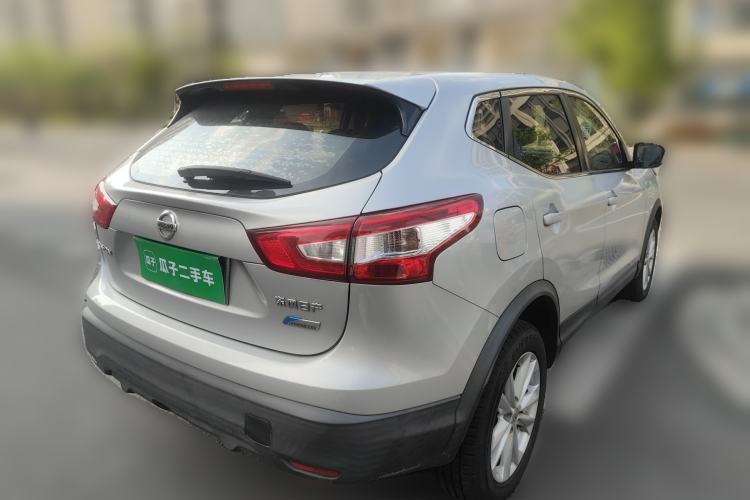 Used Nissan Qashqai 2016 2.0L CVT Elite Edition Rear Right 45 Deg