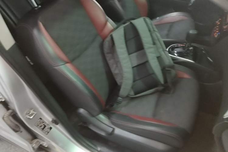 Used Nissan Qashqai 2016 2.0L CVT Luxury Edition Right Front Seat