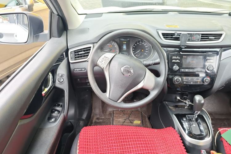 Used Nissan Qashqai 2016 2.0L CVT Elite Edition Steering Wheel