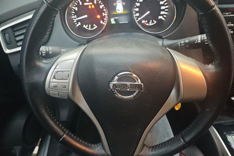Used Nissan Qashqai 2016 2.0L CVT Leading Edition Steering Wheel