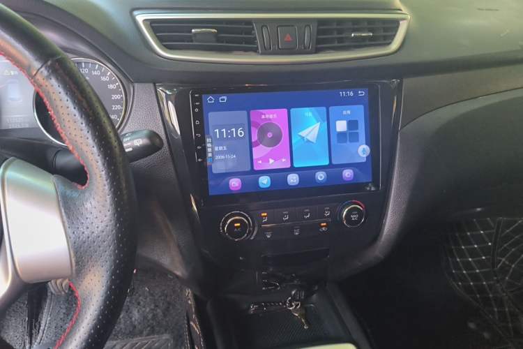 Used Nissan Qashqai 2016 1.2T Manual Fashion Edition Audio And AC Panel