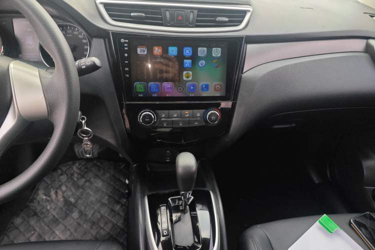 Used Nissan Qashqai 2016 1.2T CVT Fashion Edition Audio And AC Panel