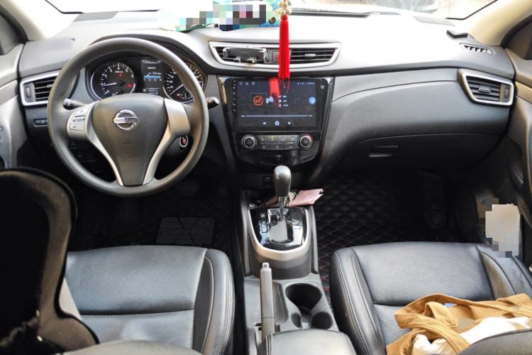 Used Nissan Qashqai 2016 1.2T CVT Fashion Edition Center Console