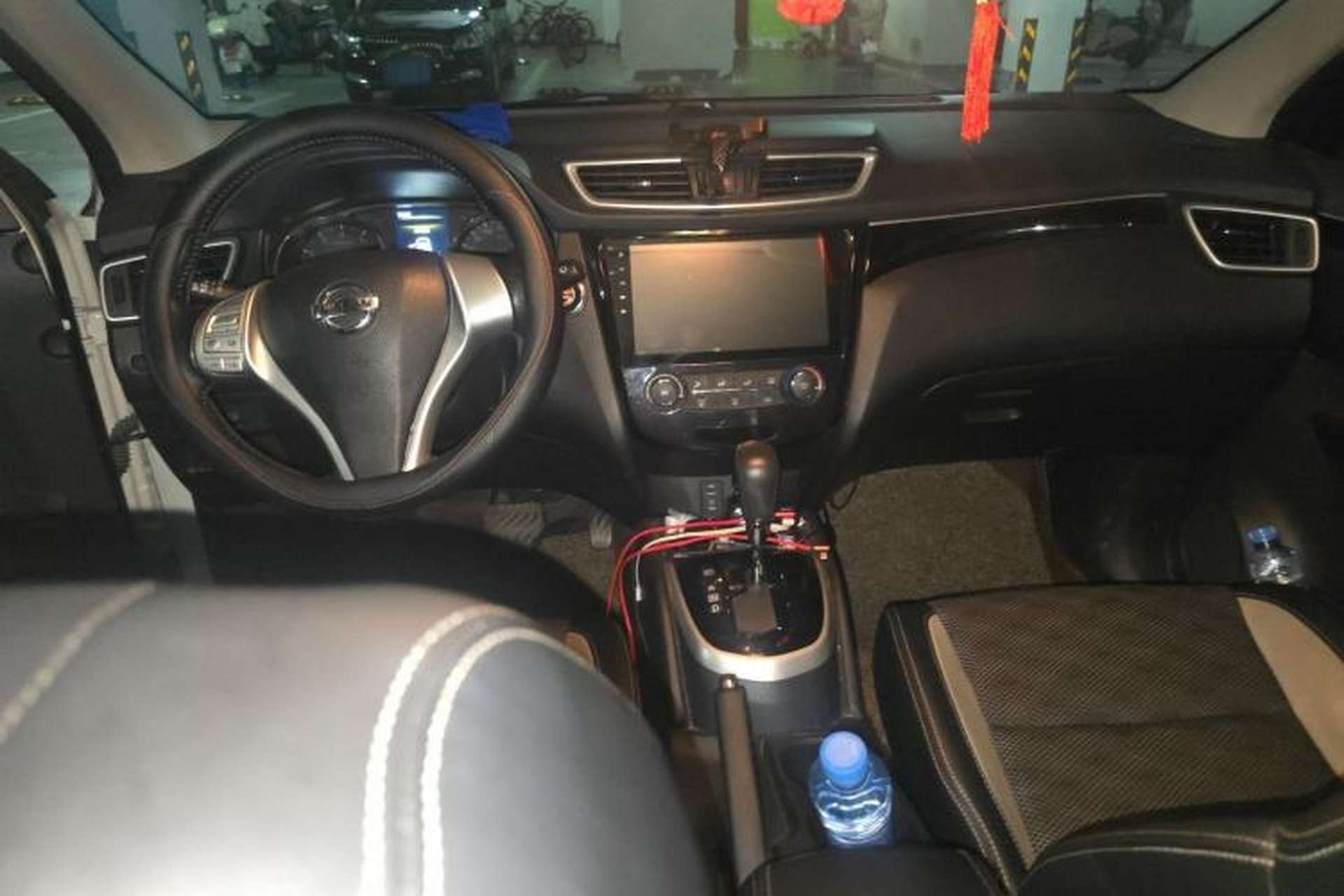 Used Nissan Qashqai 2016 2.0L CVT Luxury Edition Center Console