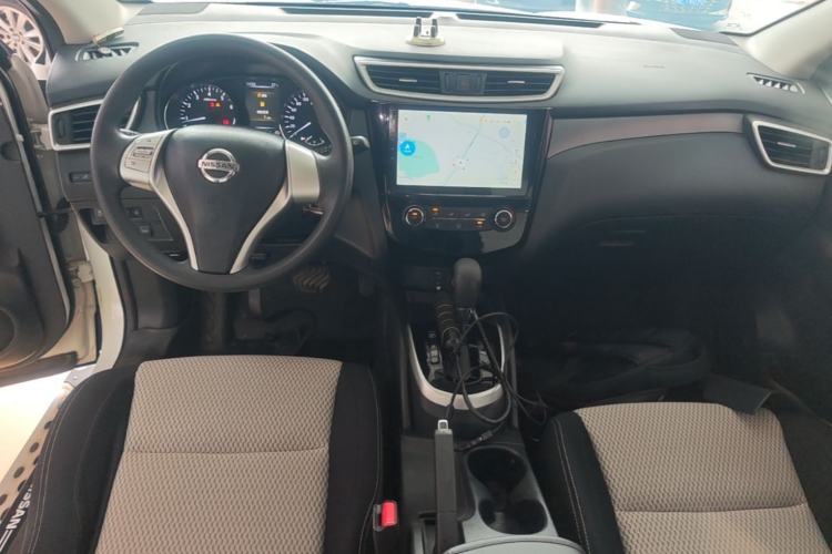 Used Nissan Qashqai 2016 1.2T CVT Fashion Edition Center Console