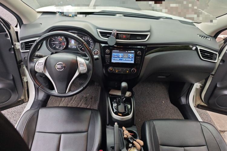 Used Nissan Qashqai 2016 2.0L CVT Flagship Edition Center Console