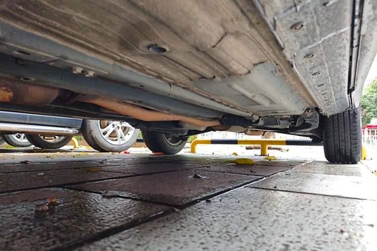 Used Nissan Qashqai 2016 2.0L CVT Elite Edition Chassis Front Left
