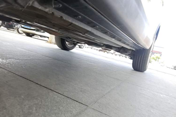 Used Nissan Qashqai 2016 2.0L CVT Elite Edition Chassis Front Left