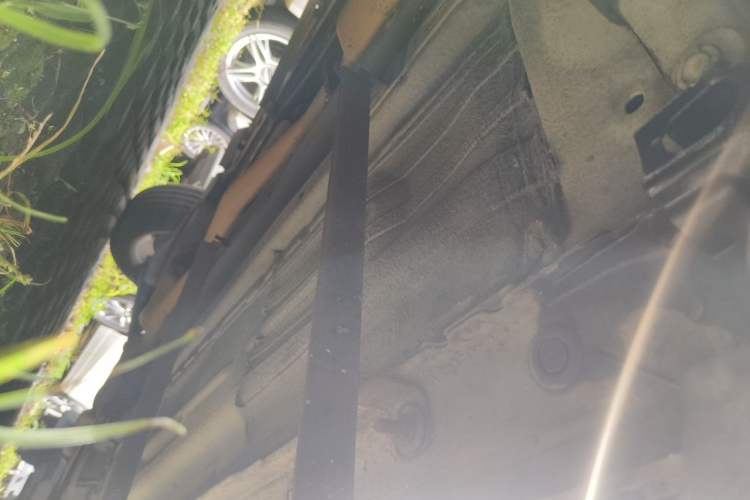 Used Nissan Qashqai 2016 2.0L CVT Elite Edition Chassis Front Left