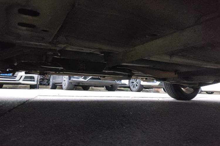 Used Nissan Qashqai 2016 2.0L CVT Elite Edition Chassis Front Left
