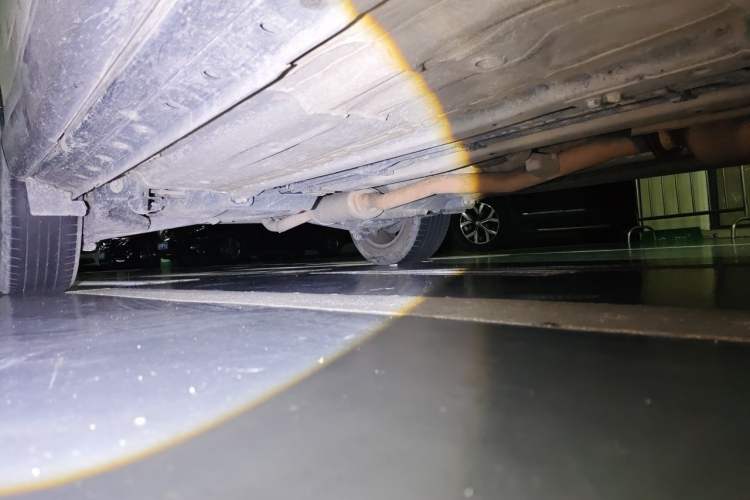Used Nissan Qashqai 2016 2.0L CVT Elite Edition Chassis Front Right
