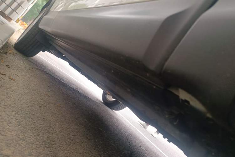 Used Nissan Qashqai 2016 2.0L CVT Elite Edition Chassis Front Right
