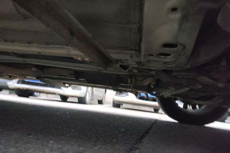 Used Nissan Qashqai 2016 2.0L CVT Elite Edition Chassis Front Right