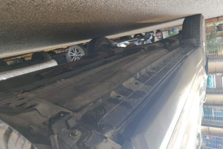 Used Nissan Qashqai 2016 2.0L CVT Elite Edition Chassis Front Right