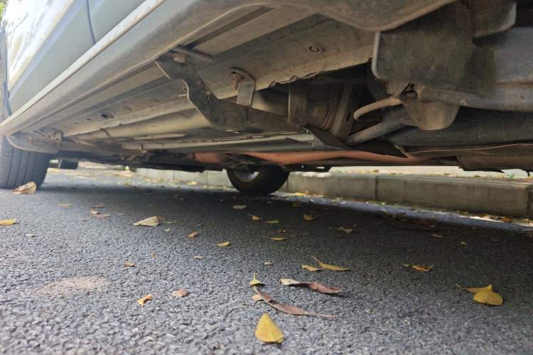 Used Nissan Qashqai 2016 2.0L CVT Elite Edition Chassis Rear Left