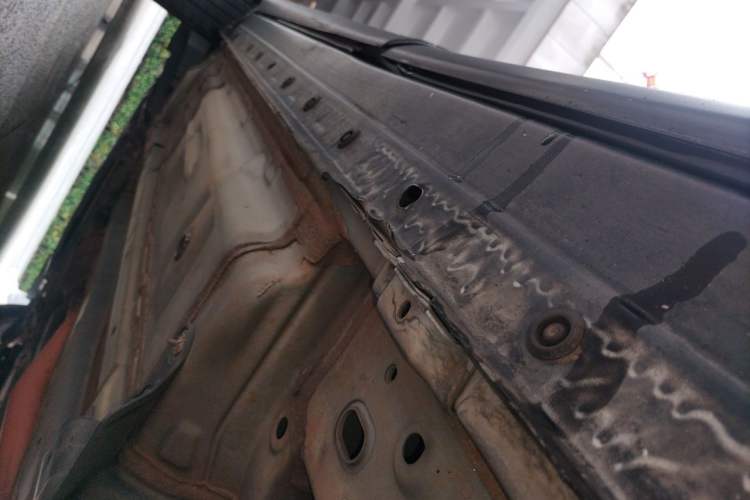 Used Nissan Qashqai 2016 2.0L CVT Elite Edition Chassis Rear Left