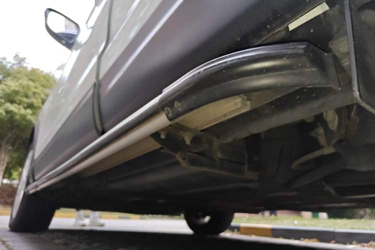 Used Nissan Qashqai 2016 2.0L CVT Elite Edition Chassis Rear Left