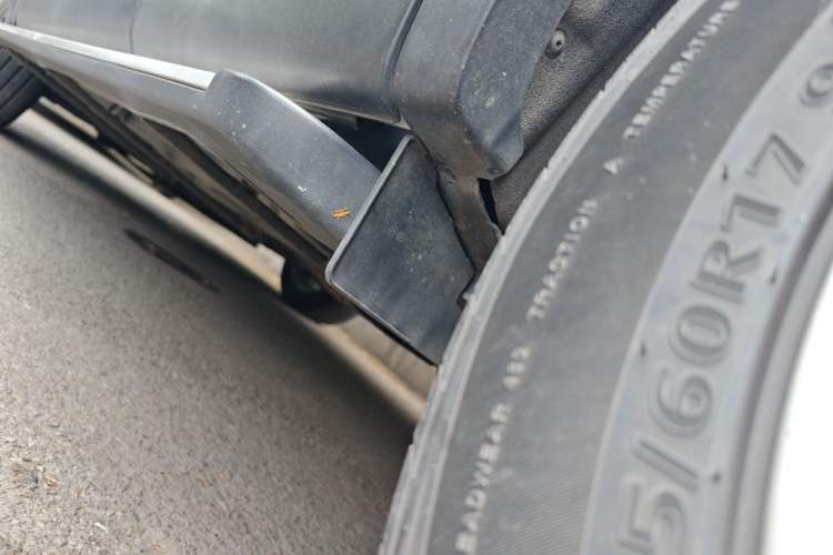 Used Nissan Qashqai 2016 2.0L CVT Elite Edition Chassis Rear Left