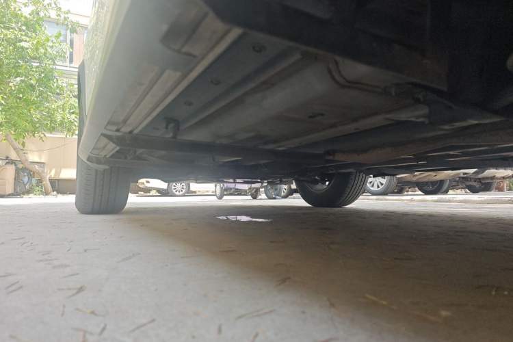 Used Nissan Qashqai 2016 2.0L CVT Elite Edition Chassis Rear Left