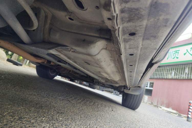Used Nissan Qashqai 2016 2.0L CVT Elite Edition Chassis Rear Right