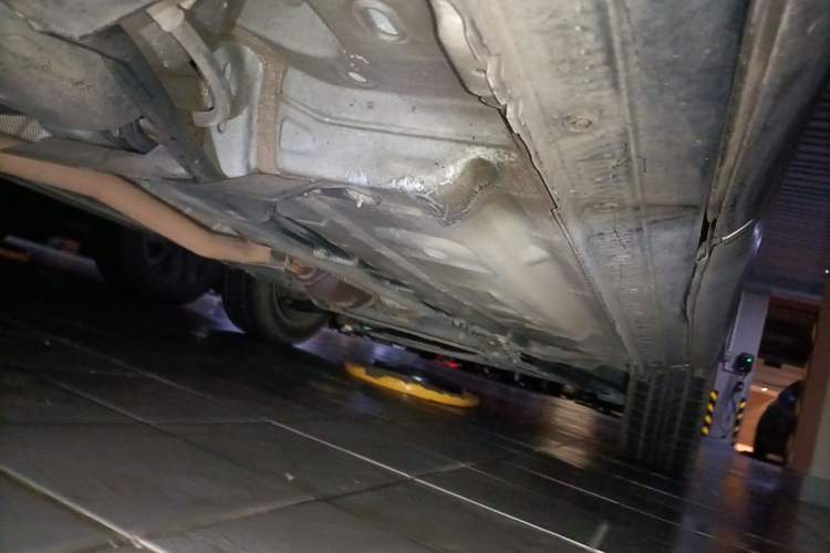 Used Nissan Qashqai 2016 2.0L CVT Elite Edition Chassis Rear Right