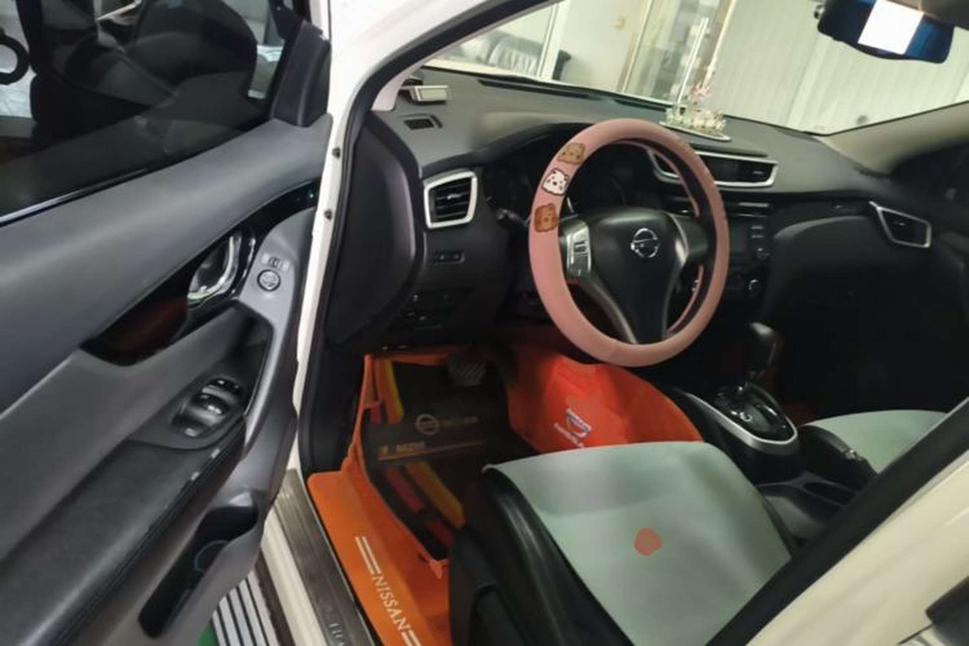 Used Nissan Qashqai 2016 2.0L CVT Elite Edition Driver Seat