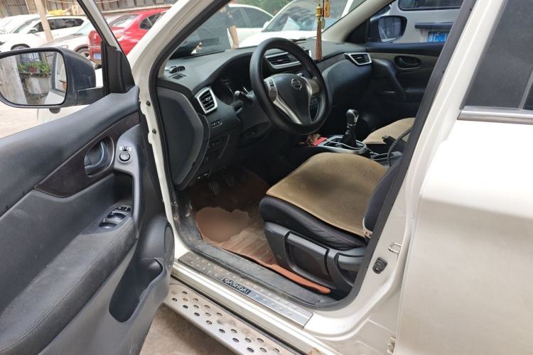 Used Nissan Qashqai 2016 1.2T Manual Fashion Edition Driver Seat