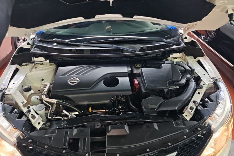 Used Nissan Qashqai 2016 2.0L CVT Elite Edition Engine Bay