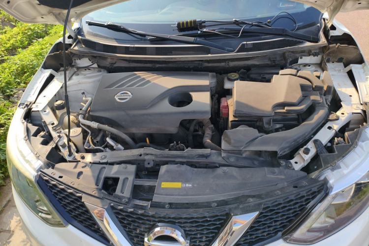 Used Nissan Qashqai 2016 2.0L CVT Luxury Edition Engine Bay