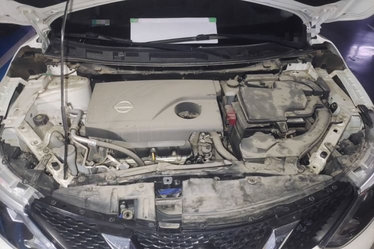 Used Nissan Qashqai 2016 2.0L CVT Luxury Edition Engine Bay