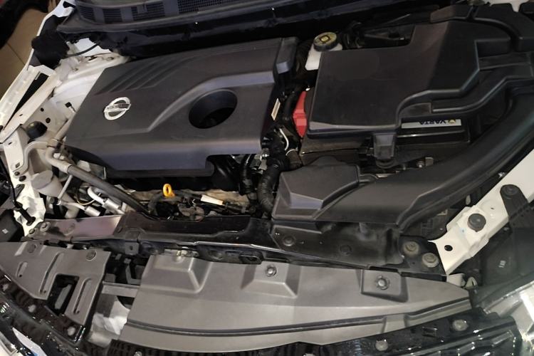 Used Nissan Qashqai 2016 2.0L CVT Luxury Edition Engine Bay