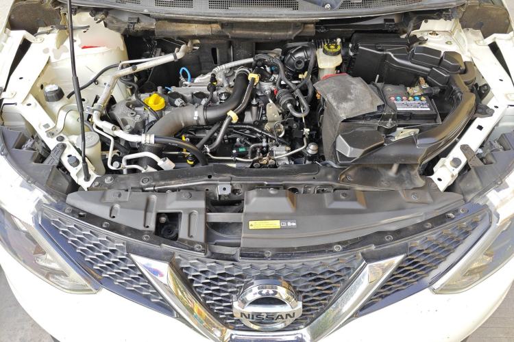 Used Nissan Qashqai 2016 1.2T CVT Fashion Edition Engine Bay