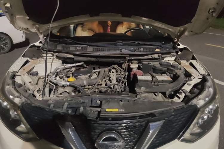 Used Nissan Qashqai 2016 1.2T CVT Fashion Edition Engine Bay