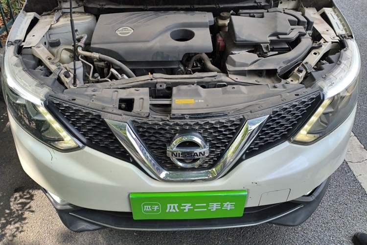 Used Nissan Qashqai 2016 2.0L CVT Luxury Edition Engine Bay