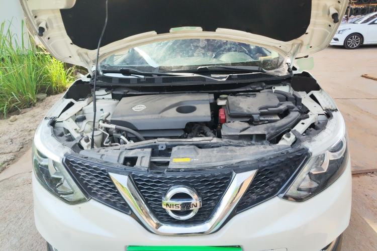 Used Nissan Qashqai 2016 2.0L CVT Luxury Edition Engine Bay