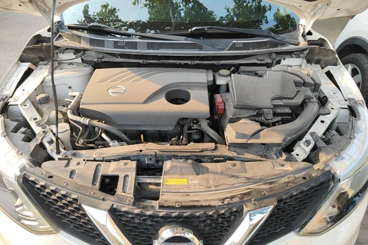 Used Nissan Qashqai 2016 2.0L CVT Luxury Edition Engine Bay